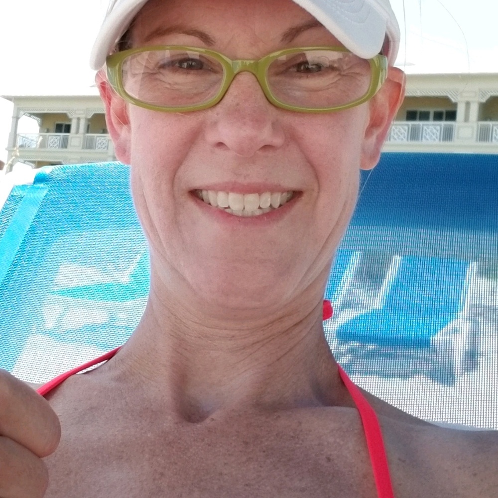 Meet your Posher, Andrea